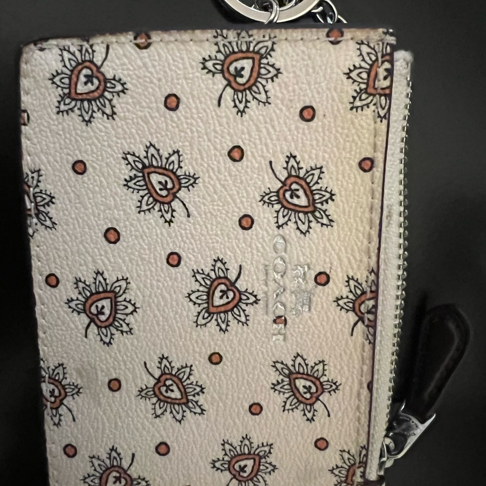 Coach White Patterned Women's Key Chain Wallet
